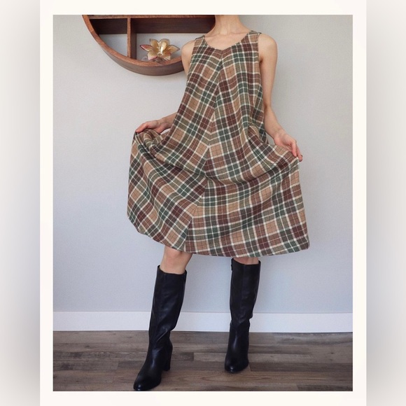 Vintage wool blend dress. - Picture 5 of 6